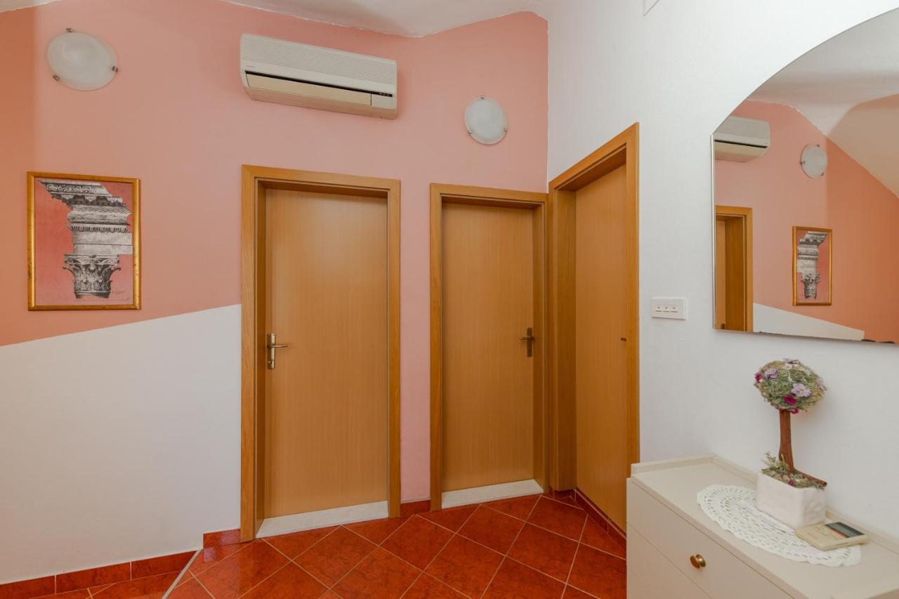 Apartments Danica Трогир Экстерьер фото